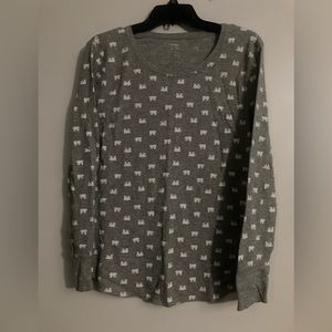 Old Navy XL Long Sleeve Polar Bear Thermal Top